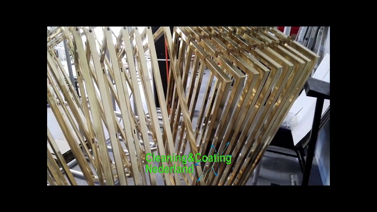 Project messing kledingrekken