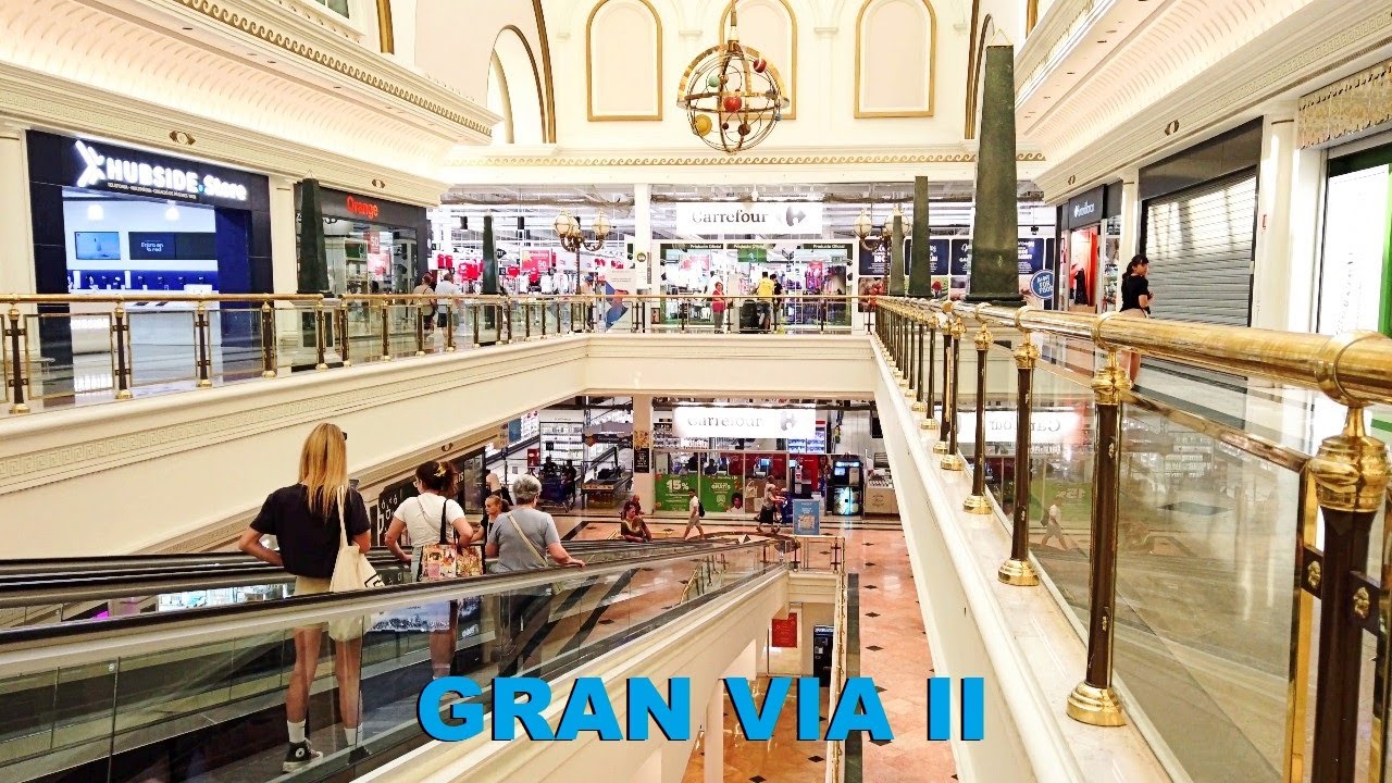 Barcelona Street Walking Tour | Gran Via 2 Shopping Center 2023 Spain 4K