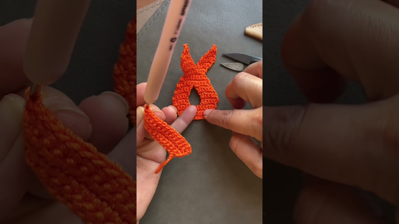 Lazo contra el cáncer a crochet (derecha)