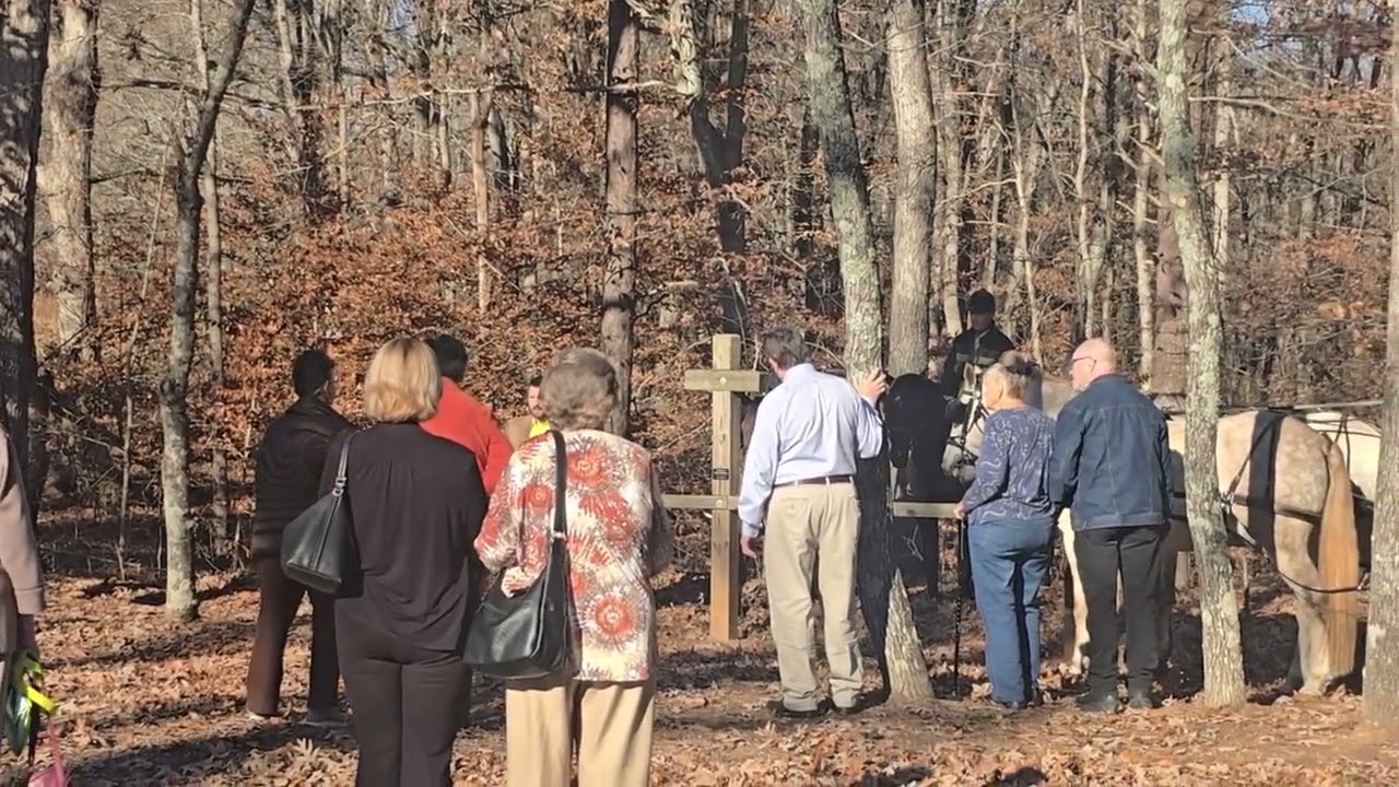 The Dedication of the Hitching Post in memory of Robert Robinson