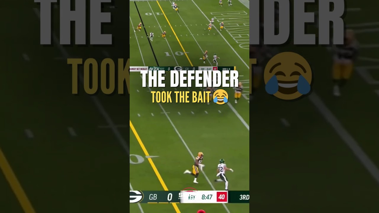 Isaiah Davis Fools Defender for Jets Preseason Touchdown