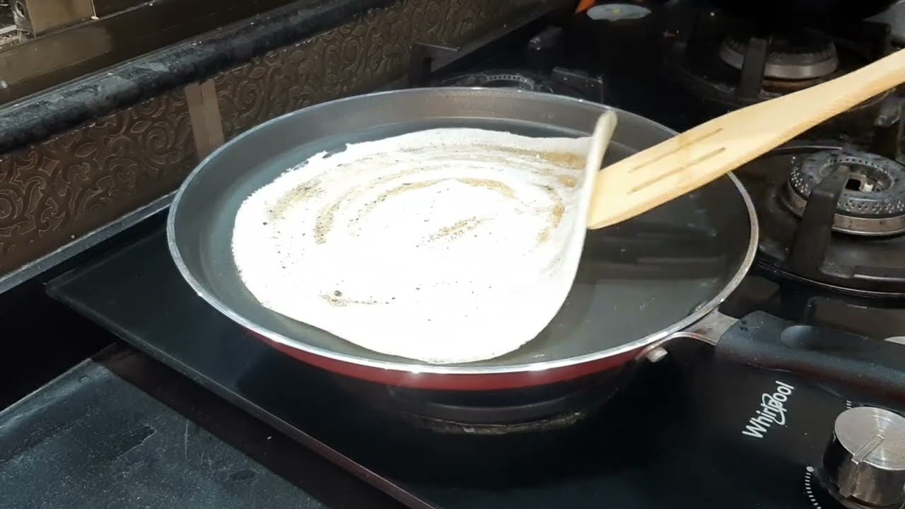 नविन भांडी कशी वापरायची 🍳| गार्डन मध्ये आले खुप सार्या भेंड्या☘