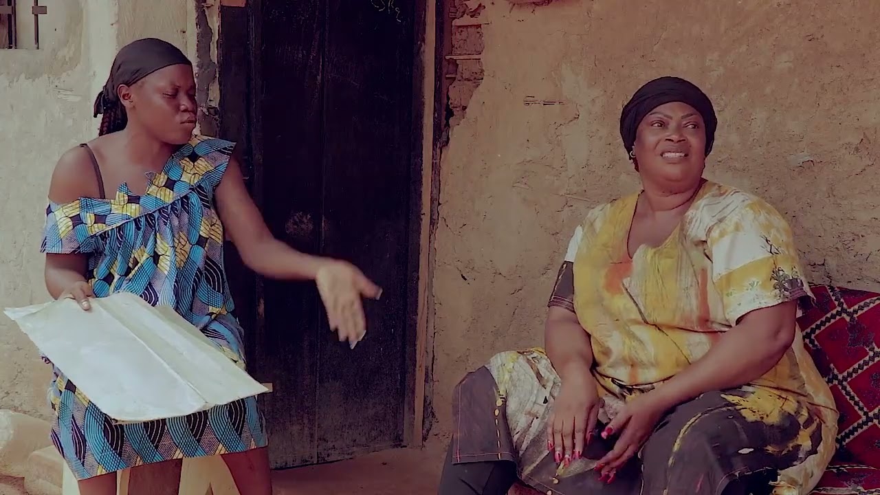 Essola, tu demandes tout au village jusqu'au sel? Même le feu ? 🏃🏃🏃