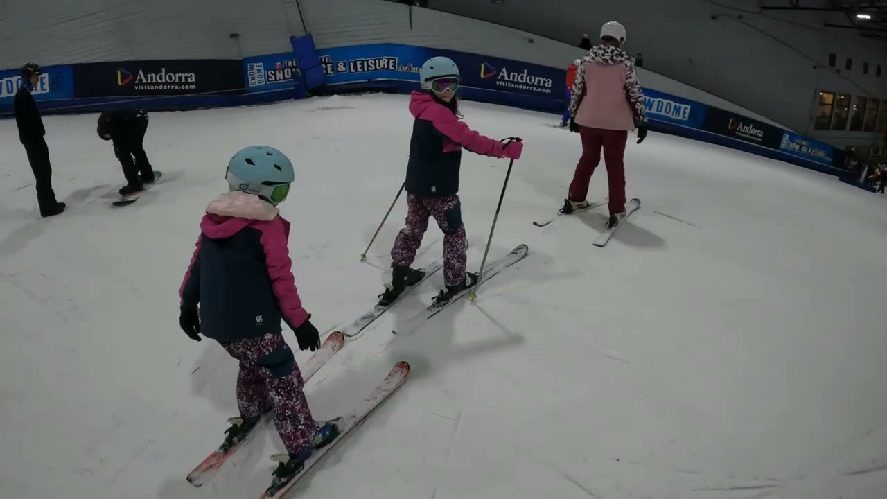 Refresher skiing at Tamworth Snowdome. August 2022