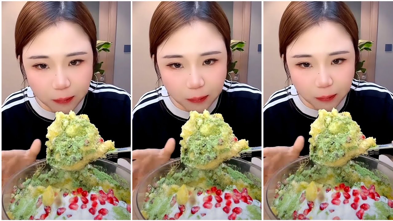 ASMR ICE EATING with MATCHA and MILK POWDER 