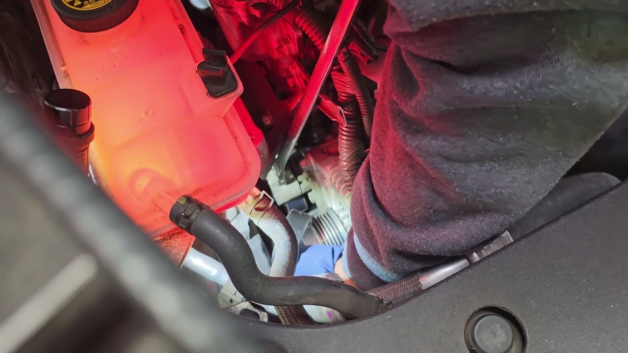 2011 Toyota Rav4 2.5L sepertine belt replacement