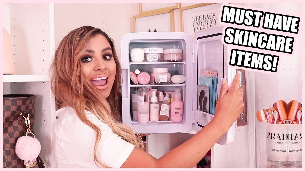 WHAT I PUT IN MY SKINCARE FRIDGE