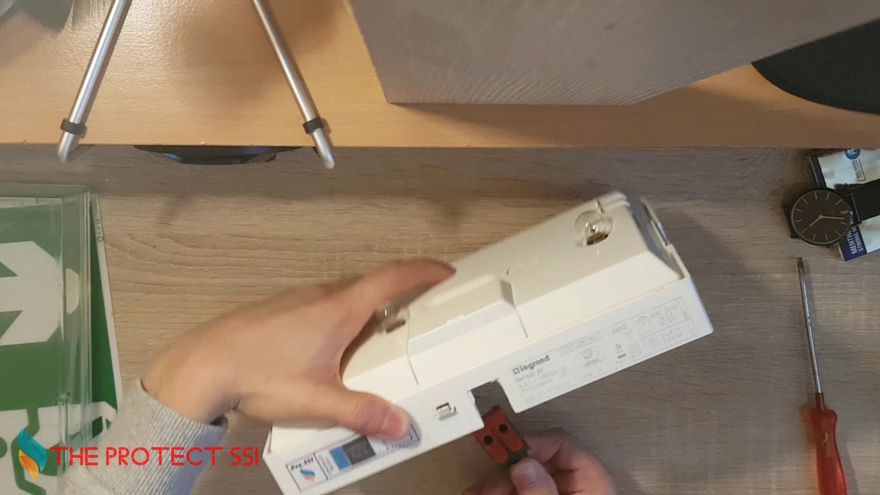Éclairage de sécurité - BAES LEGRAND 62525 (ancien baes)