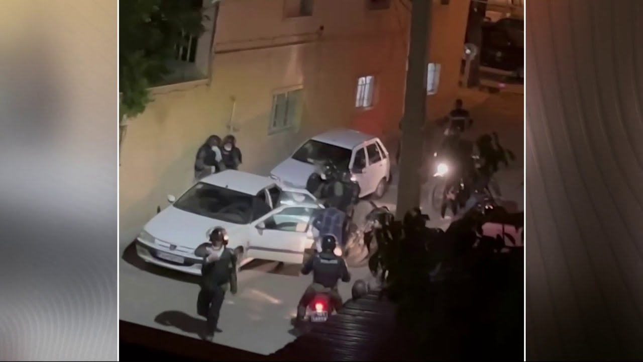 کشور غرق در اعتراض و اعتصاب؛ جواب حکومت: سرکوب با سپاه