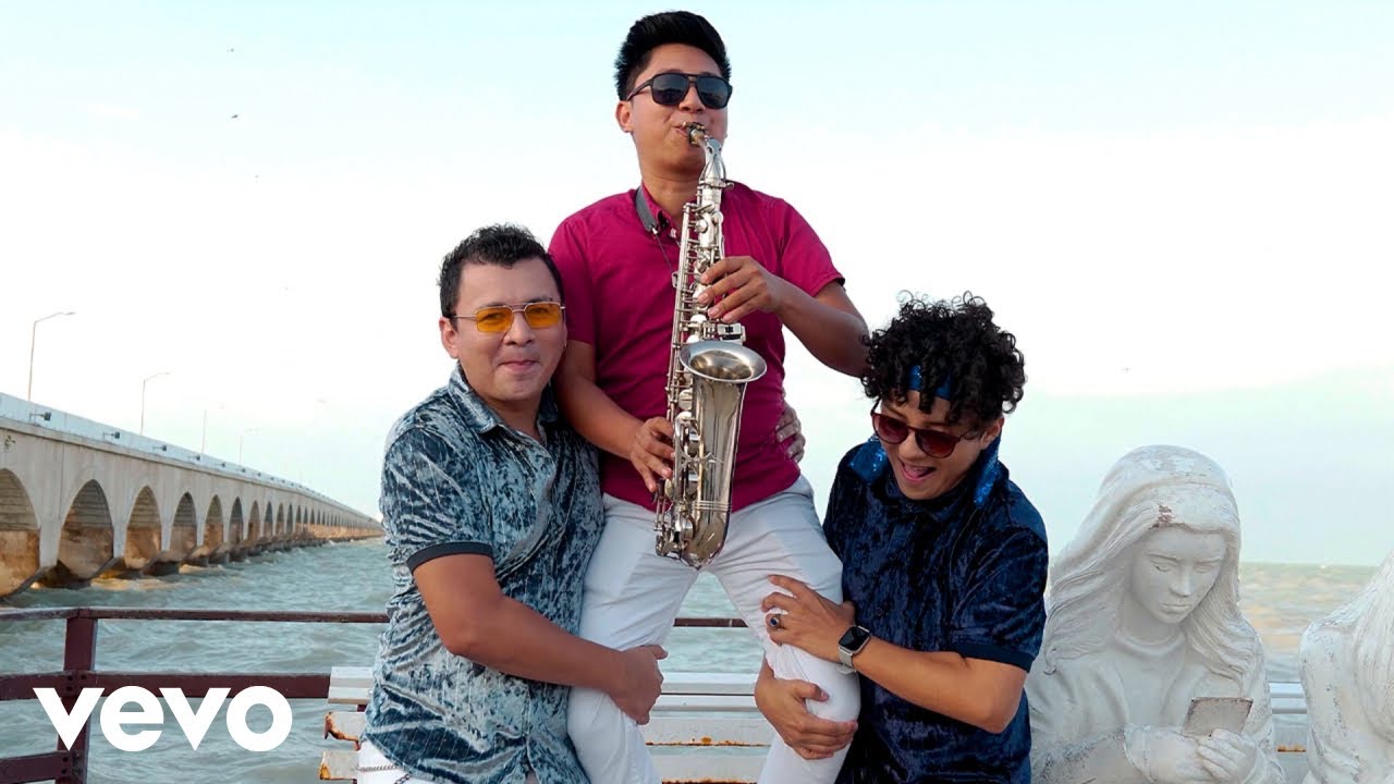 Grupo Versax - Mix ChocoSax: Dulce Amor/La Gallina/El Pachuco