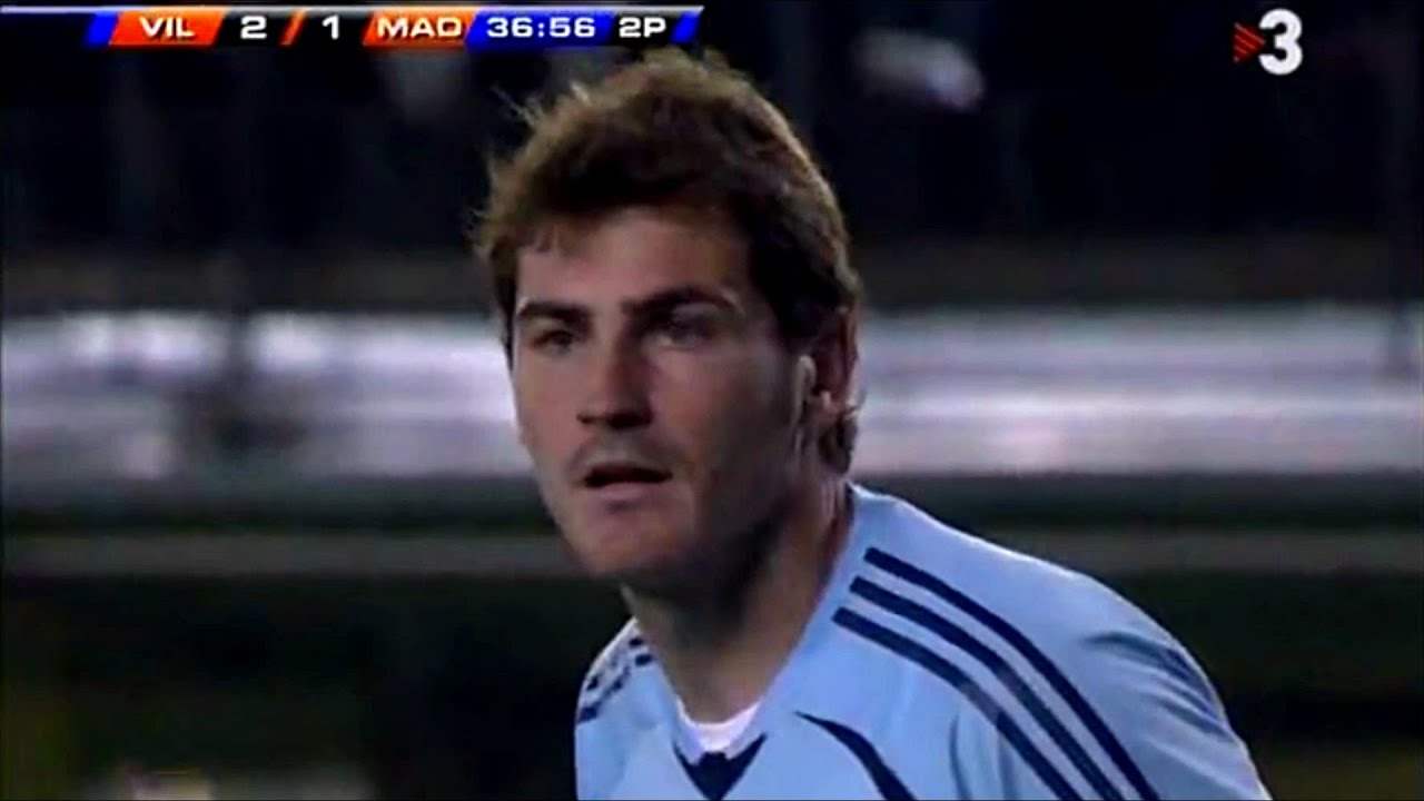 Iker Casillas Vs Villarreal (Away) 2008/09