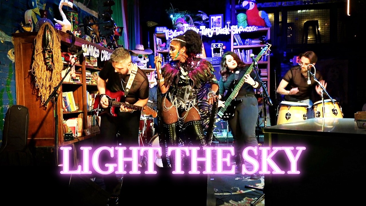 Light The Sky - Noella Grey and The Imaginary Band - Flamingo Cantina