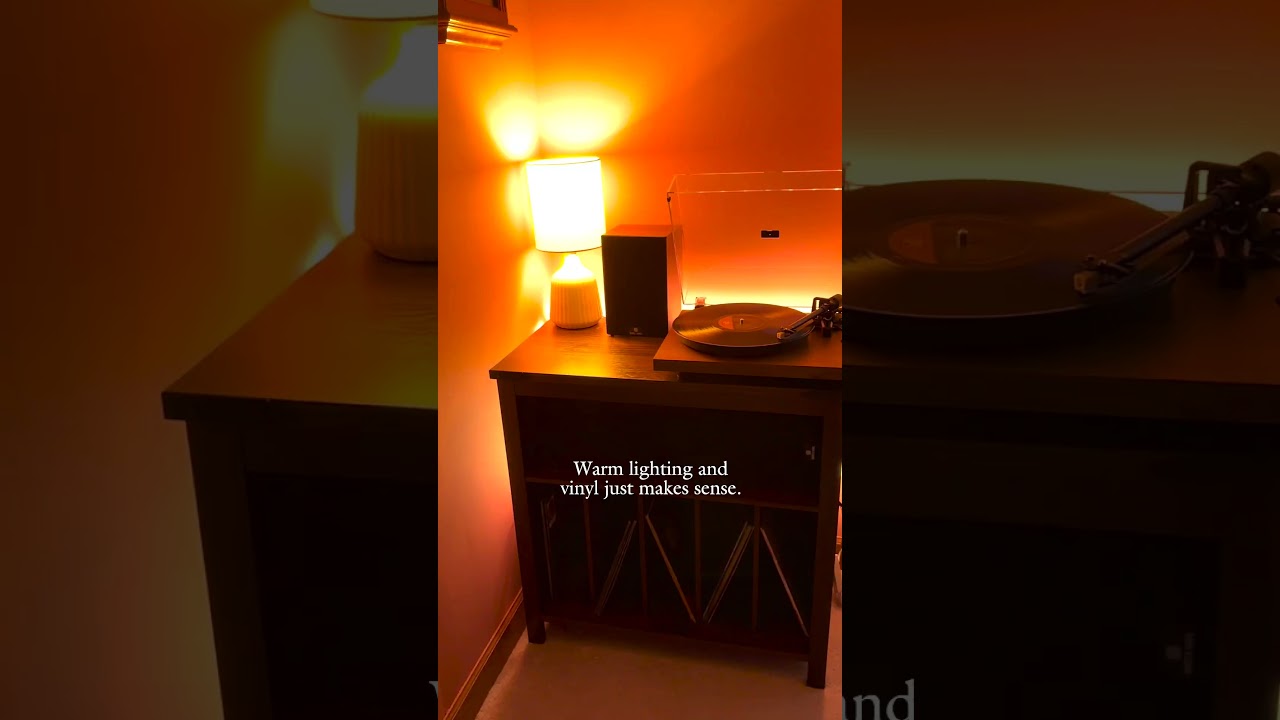 Vinyl and Lighting = The Perfect Match #lighting #vinyl #cozylighting