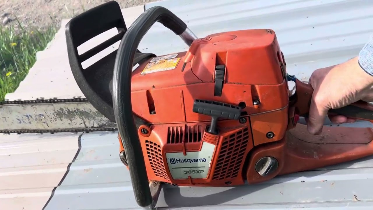 Husqvarna 385 XP chain Saw