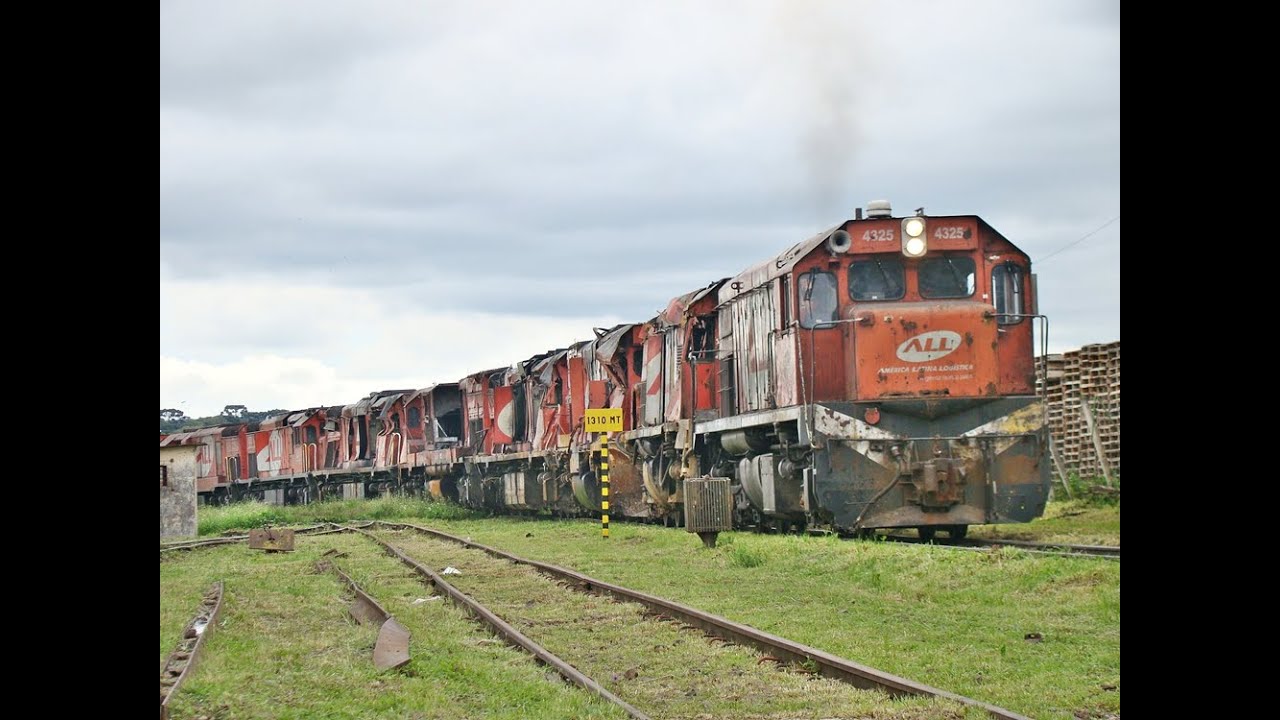 Trem ALL S02 G22U com Locomotivas Acidentadas / Sucateadas em Araucária Carga - PR