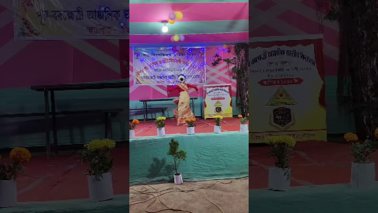 Bihu dance by a kid #bihu #assam #zubeengarg 