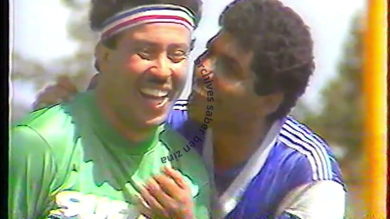 ثنائى الكوميدبا المرحوم نور الدين بن عياد و المنجى العونى من سلسلة خاطينى 1986