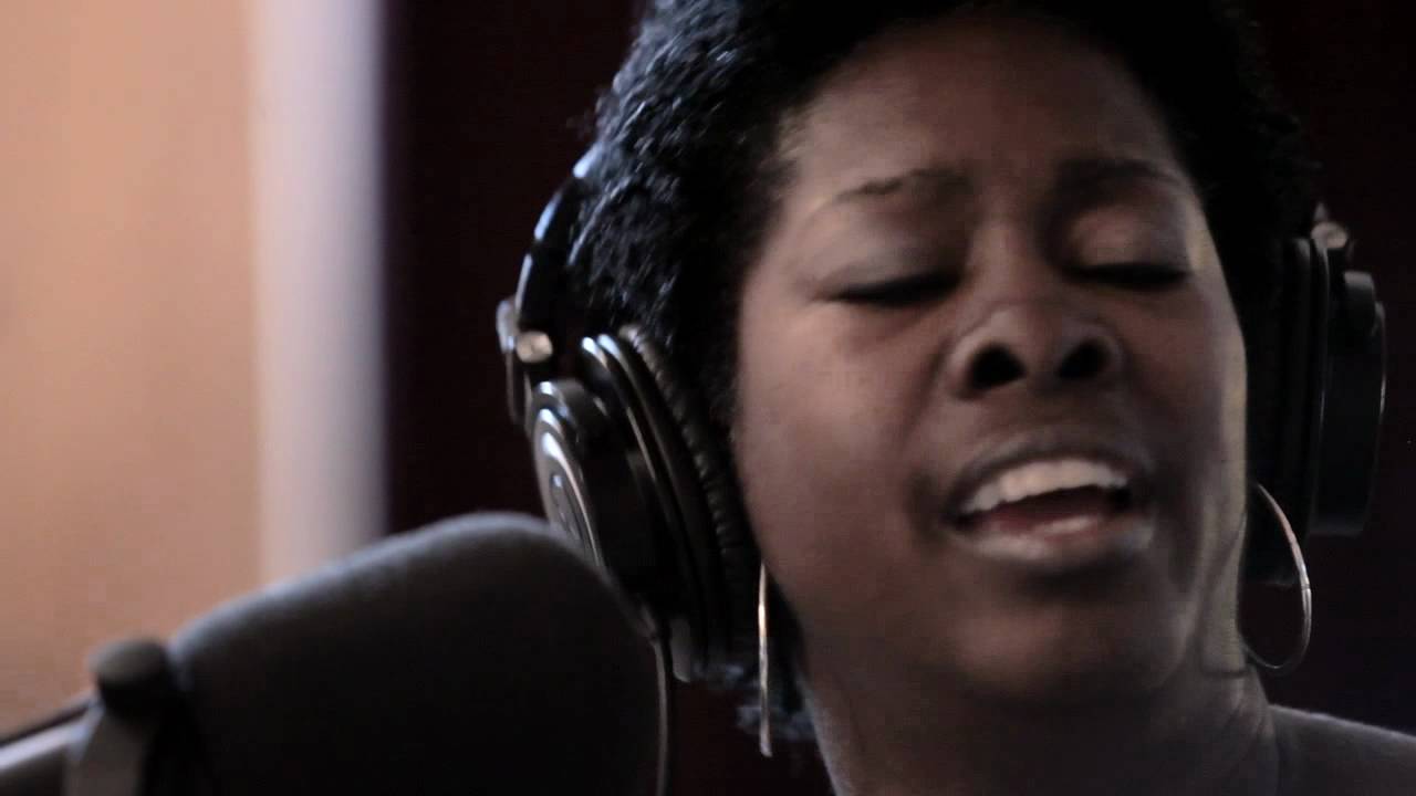 LaTosha Brown - I Know I've Been Changed - Gospel - Porto Franco Files