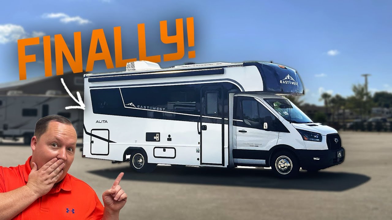 Tiny B+ Motorhome with Twin Beds in Rear!!!