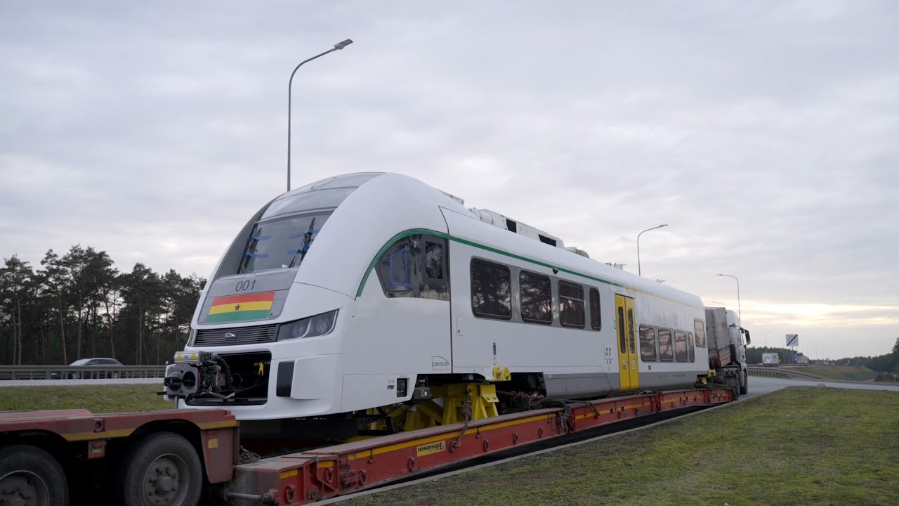 Transport nowych pociągów Pesa do Ghany