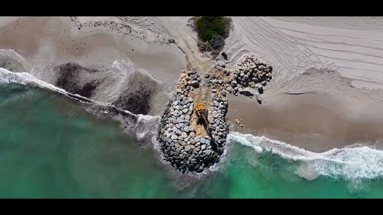 Sorrento Central Groyne // OFFICIAL Construction Project Video