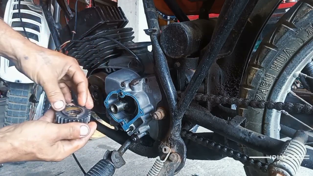 Armar bajo Kawasaki kv100/ cabra.
