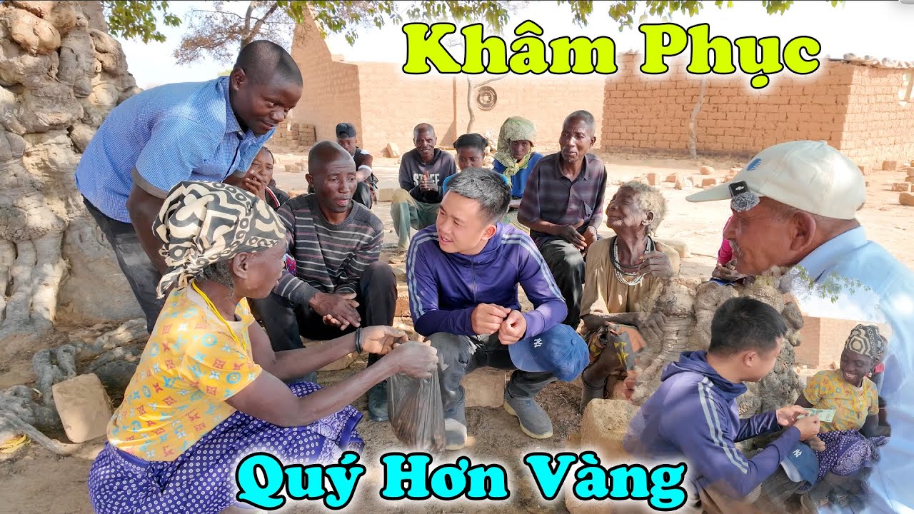 Công Giáp || Không Lớn ! Nhưng Là Tấm Lòng Của Chúng Tôi  ! Cái Gì Vậy Cô ? Cháu Xin Nhận !!!