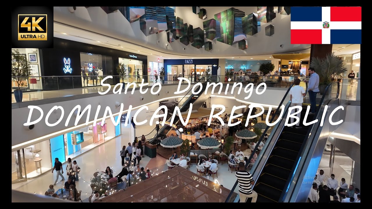 4k Walking Tour - Blue Mall in El Distrito Nacional of Santo Domingo, Dominican Republic!