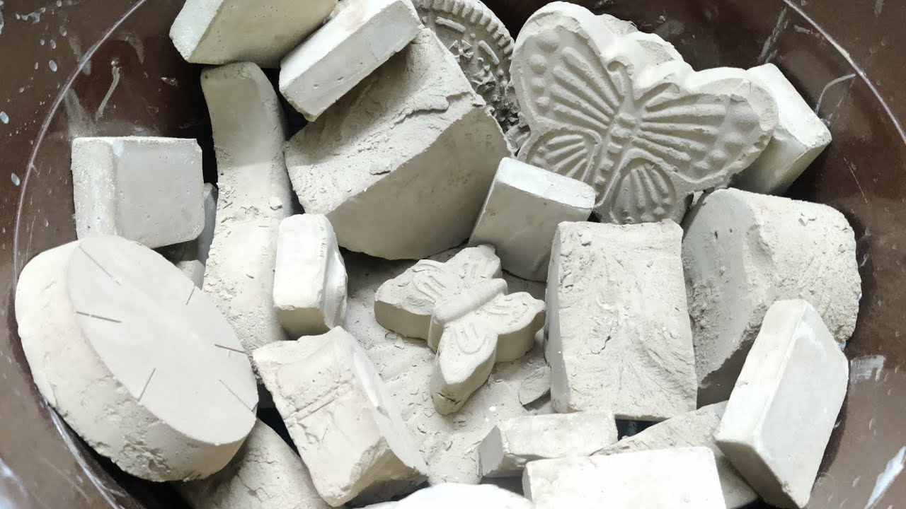 Smashing & Crumbling of Crunchy Pure Mud Reforms 