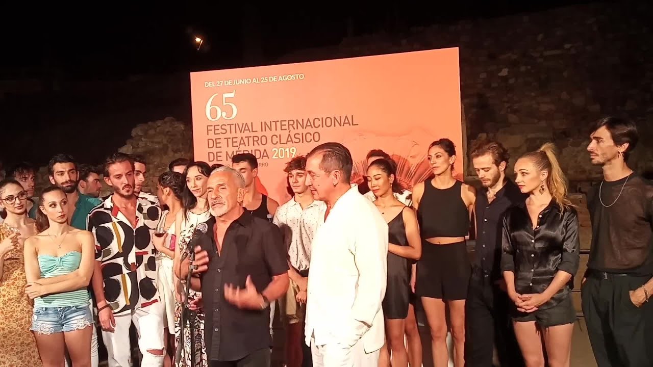 V&iacute;ctor Ullate celebra el estreno de 'Antigona' en el Festival de M&eacute;rida