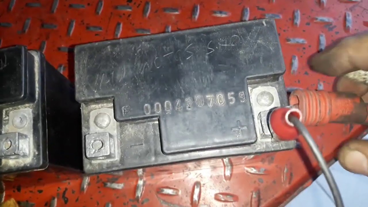 Como fazer o teste se a bateria estar armazenando carga (moto em teste CG 150 TITAN ES 2008)