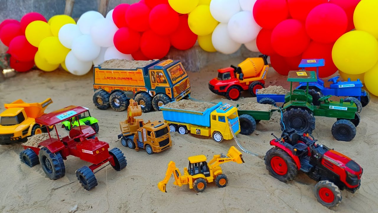 TATA Dumper & Swaraj Mahindra Tractor And JCB 3Dx among balloons। Truck loading video 