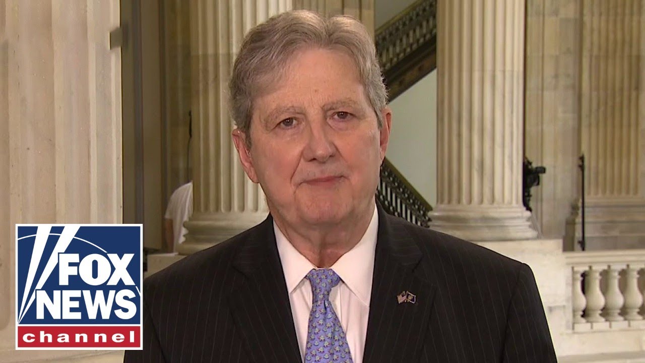 'DERANGED': Democrat SHOCKS with questions to ICE chief