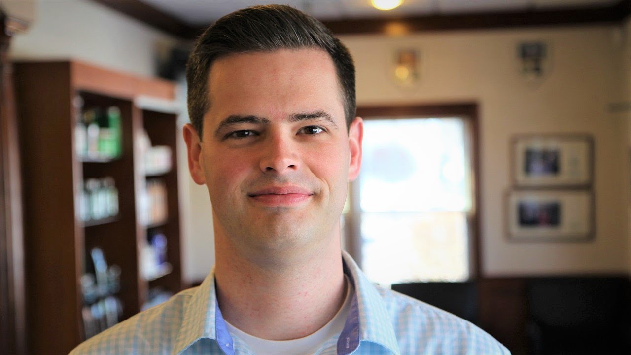 How To Cut Top Section of Comb Over Hairstyle - Greg Zorian