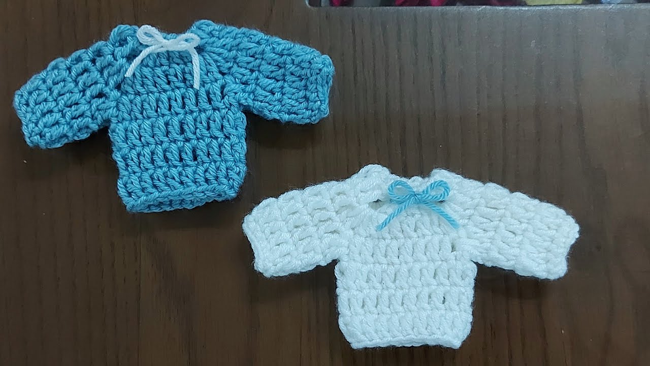 كروشية.. توزيعات سبوع على شكل تيشرت ❤Crochet baby week giveaways