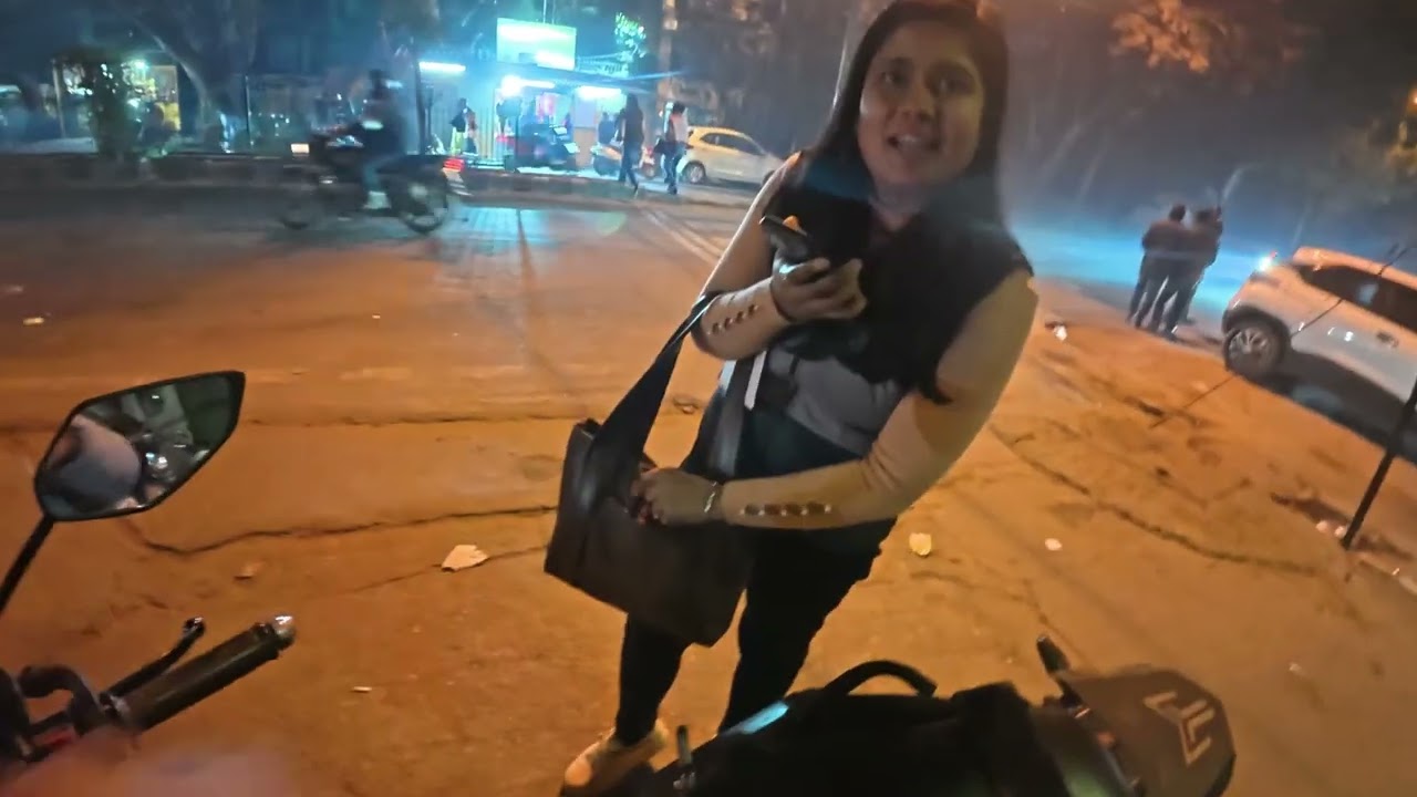 1 parcel ki vajah se kam hi ni ho paya 