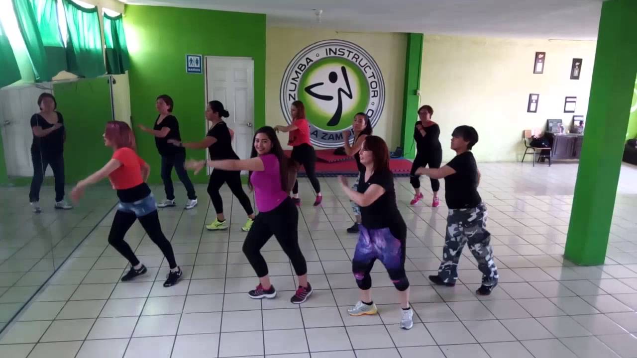 Karla Zamorano ---- coreografia Donde Estaras