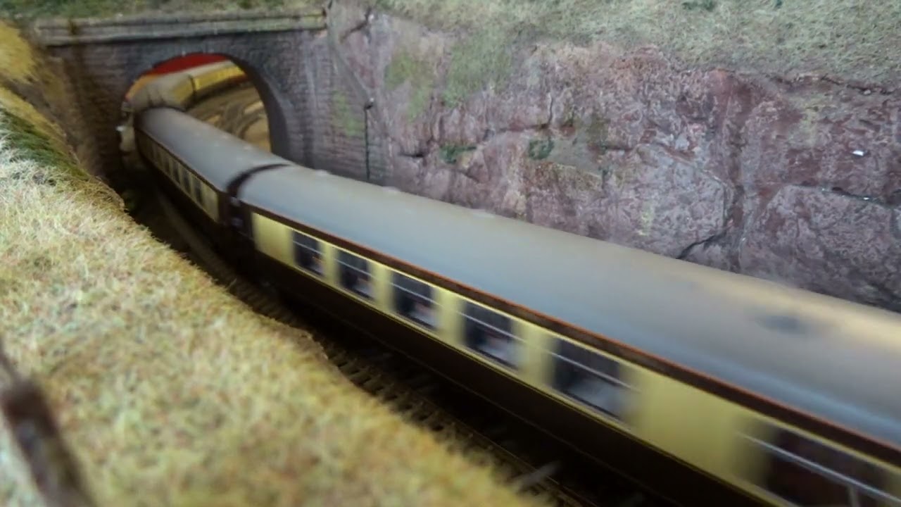 B.M.Rly.S: The HORNBY is, No.35005 'Canadian Pacific', was running on OO Gauge Layout. (V6)