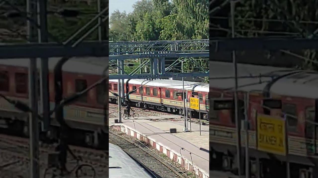 Majarajas' Express Train 🚂🚃🚃 Bikaner In RAJASTHAN