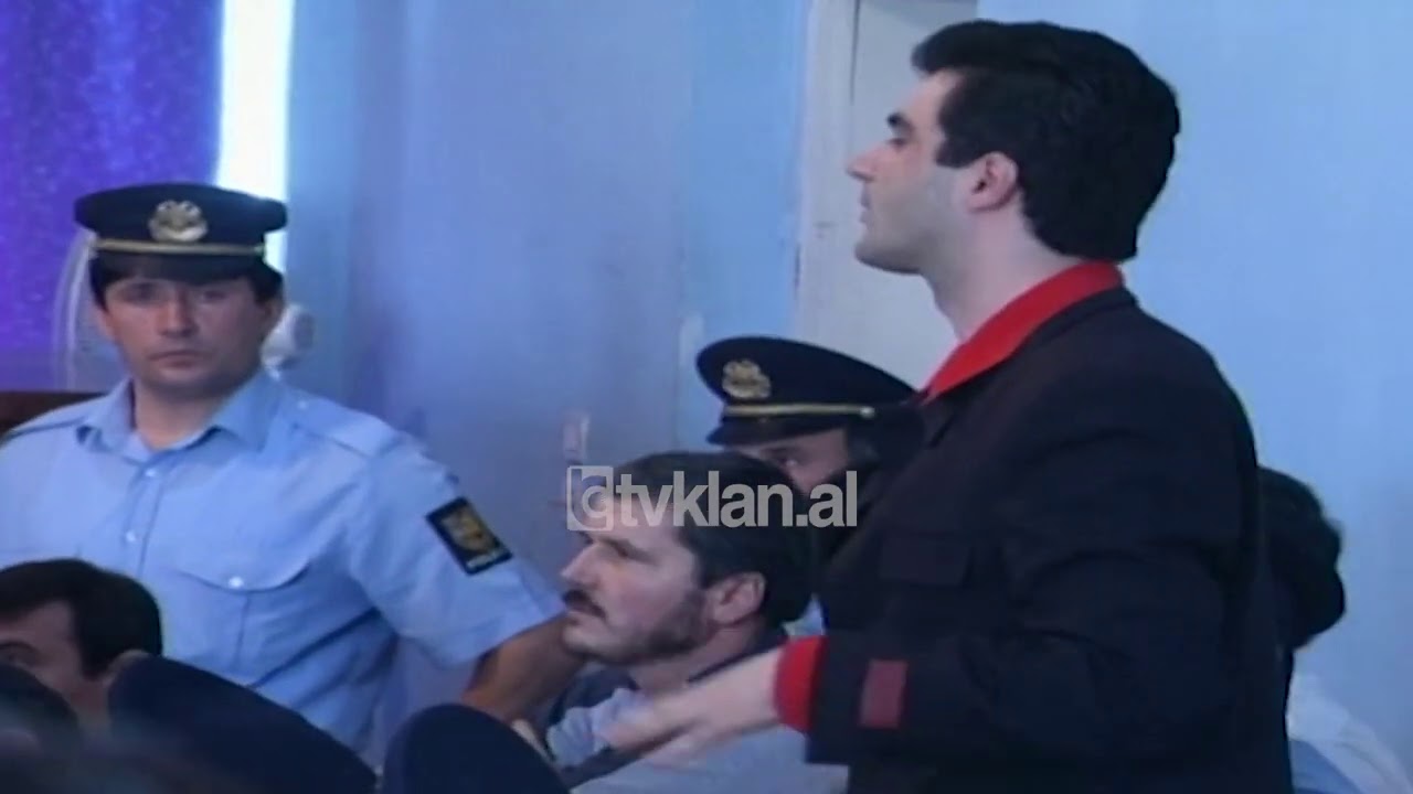 Seance e tensionuar ne gjyqin Hajdari, deshmi te reja per vrasjen e Hajdarit - (11 Qershor 2001)