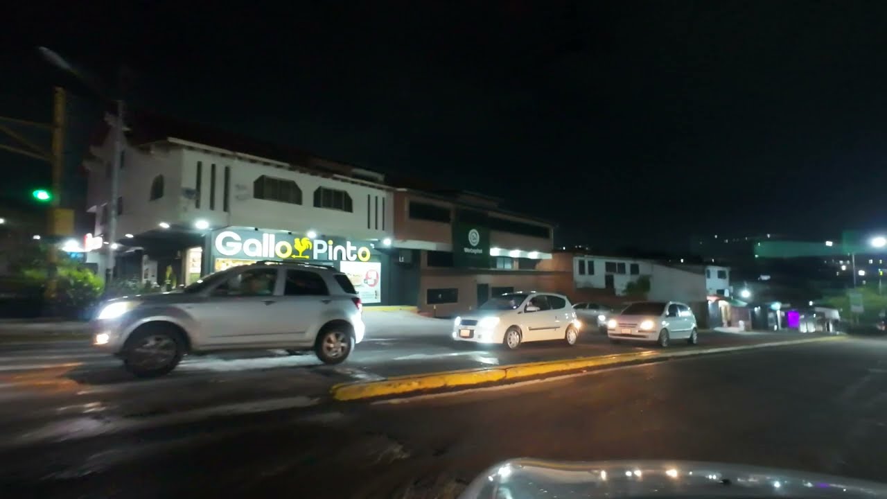Lunes 5 Enero 10 p.m. #SanCristóbal #Táchira #Venezuela #roadtrip