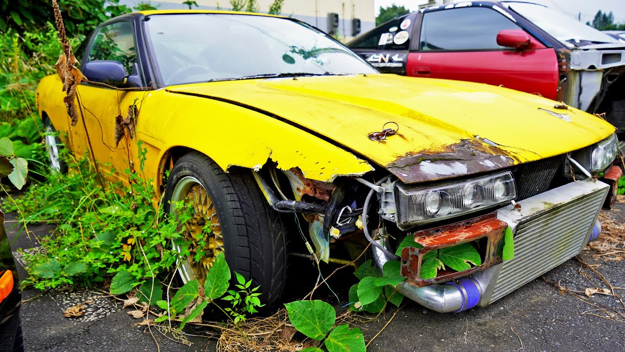 ABANDONED DRIFT CARS OF JAPAN! - Motorland South Point, Aomori, Japan