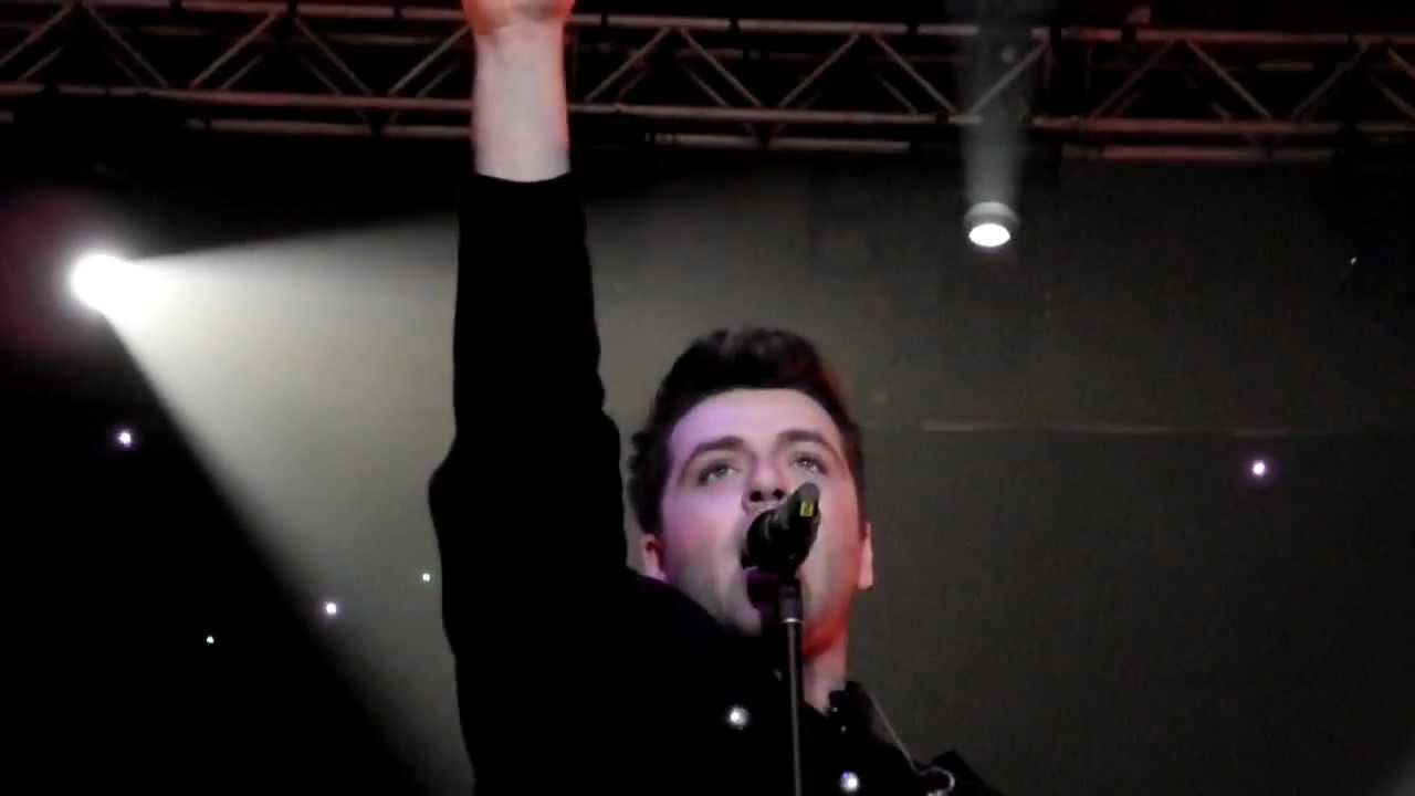 Mark Feehily- I Will Reach You ( Westlife Farewell Tour Live in Hong Kong 2012 )