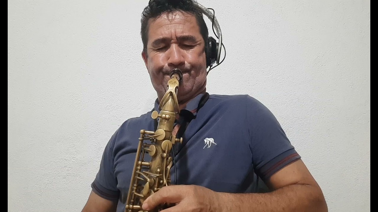 HINO TOCADO NO SAX - Eu Desejo Senhor / Na Comunhão 