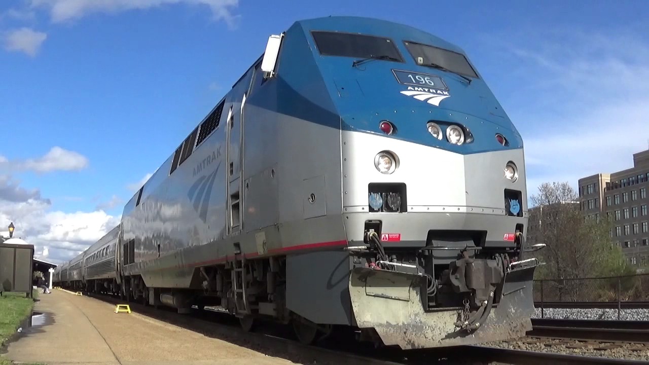 Amtrak P42DC 196 Leads the Crescent Arriving/Departing Alexandria VA