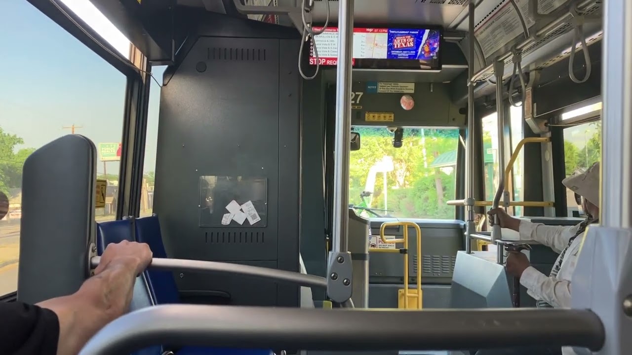 Riding VIA Metropolitan Transit (Route 76) to Centro Plaza #627