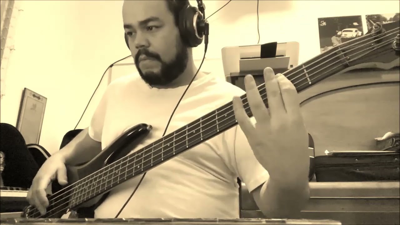 Sweet Sacrifice - Evanescence (Bass Cover | Pedro Tofik)