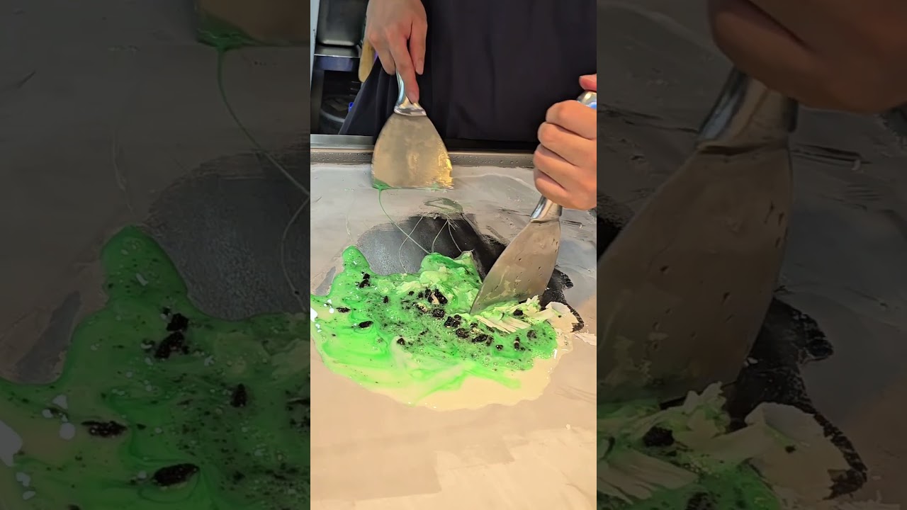 Oreo + Mint = The Perfect Ice Cream Roll Combo 🍦💚