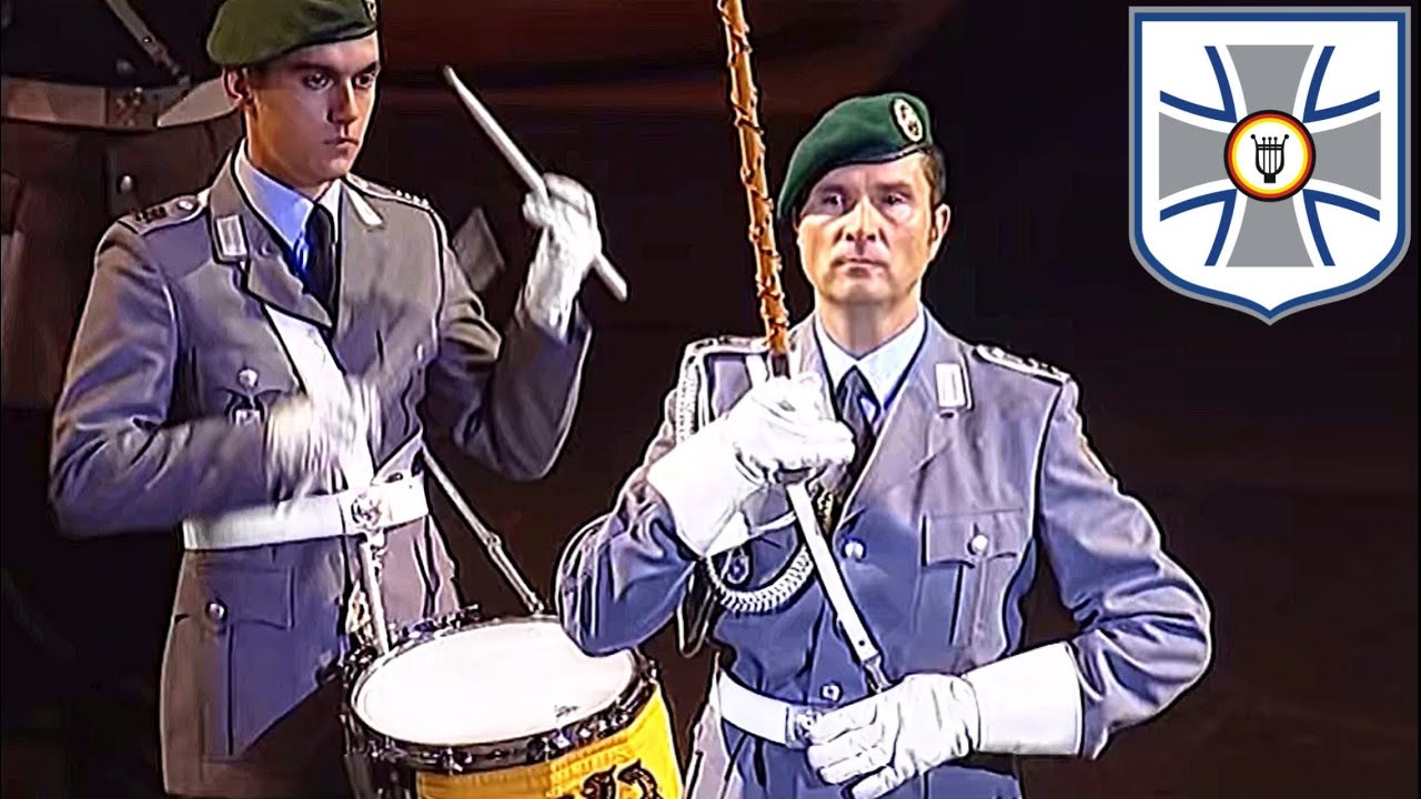 Drillteam 7./Wachbataillon/ Spielmannszug Stabsmusikkorps der Bundeswehr - Berliner Militärmusikfest