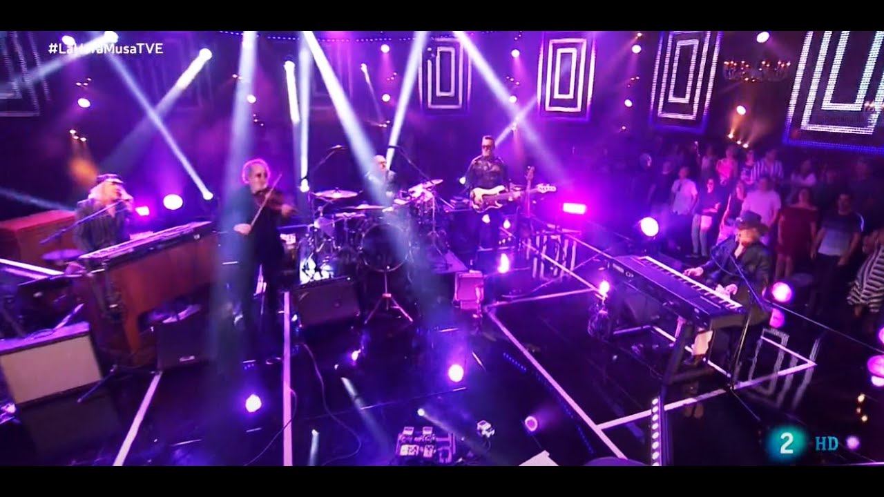 Bro Paul LIVE with THE WATERBOYS ''La Hora Musa TVe